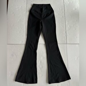 Yogalicious womens crossover flare leggings